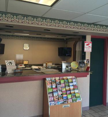 Cottage Line Hotel | Express INN