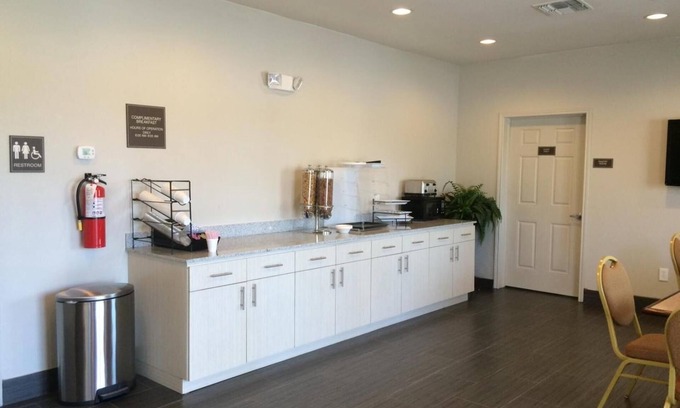 Wharton Hotel | Express Inn