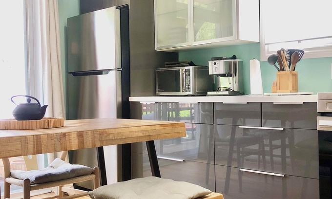 Vieux-Rosemont Apartment | Exquisite Furnished Unit-Loft Style - Montreal