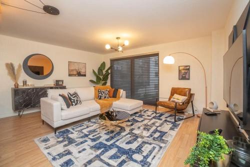 Central Aberdeen Apartment | Exquisite Living 2 with Bicocca Stays