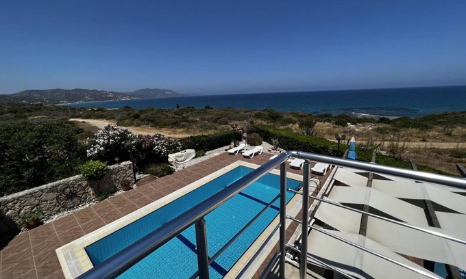 Karsiyaka Villa | Exquisite Villa with Private Pool in Cyprus