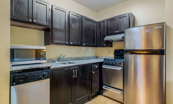 West Dundee Hotel | Extended Stay America Suites Chicago Elgin West Dundee