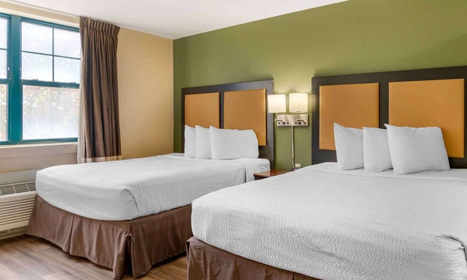 Novi Hotel | Extended Stay America Select Suites Detroit Novi Haggerty Rd
