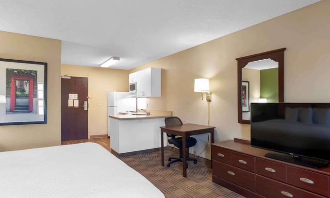 Easton Hotel | Extended Stay America Suites Columbus NE I270