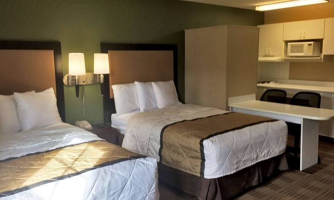 Holland Hotel | Extended Stay America Suites Toledo Holland