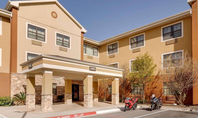 Bonanza Hotel | Extended Stay America Suites Laredo Del Mar