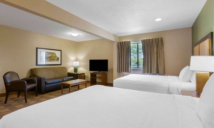 Maumee Hotel | Extended Stay America Suites Toledo Maumee