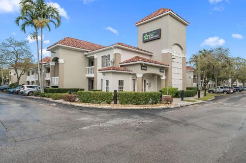 Ludlam Hotel | Extended Stay America Suites - Miami - Airport - Blue Lagoon