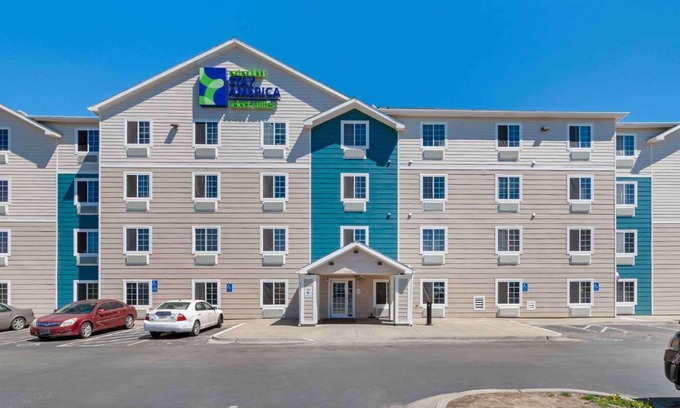 South Kansas City Hotel | Extended Stay America Select Suites - Kansas City - South - I-49