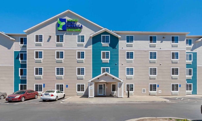 South Kansas City Hotel | Extended Stay America Select Suites - Kansas City - South - I-49