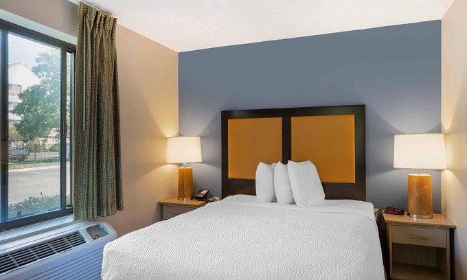 Eastwick Hotel | Extended Stay America Suites Philadelphia Airport Bartram Av