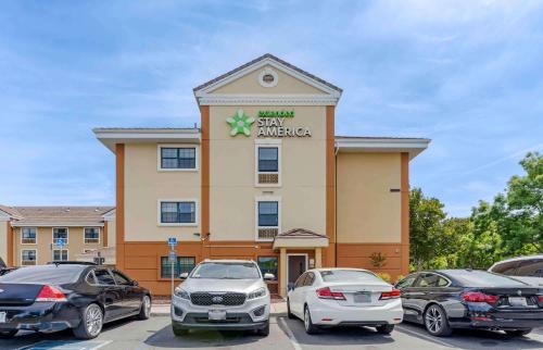Contra Costa Centre Hotel | Extended Stay America Suites - Pleasant Hill - Buskirk Ave