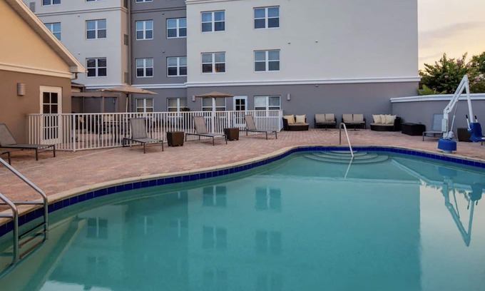 Oldsmar Hotel | Extended Tampa Getaway: Full Kitchen Suites, Pets Welcome! | 3 Units