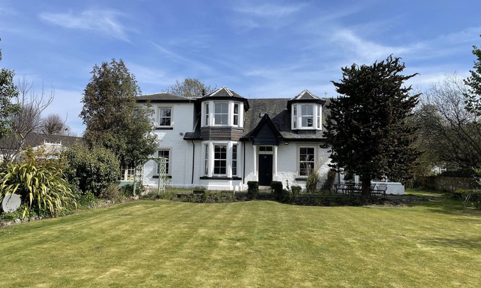 Cardross Other | Extended Victorian Manor House With Conservatory/large Garden, sleeps 10