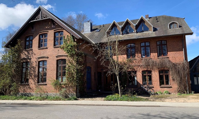 Barsbek Apartment | Extraordinary attic apartment in an old school with a lot of charm