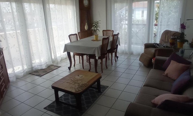 Labenne Apartment | F3 Centre ville Labenne 1er étage avec balcon