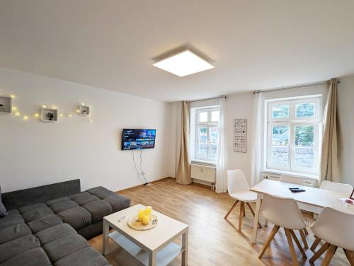 Sebnitz Apartment | F4 - Urlaubsmagie - Große Wohnung für bis zu 10 Personen