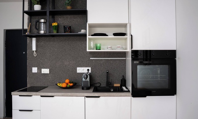 Nepszinhaz negyed Apartment | f5 studio Budapest 211 - is a stylish apartment located in the downtown