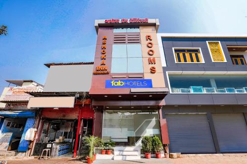 Mumbai Hotel | FabExpress Ashoka Inn - Nr Mumbai International Airport