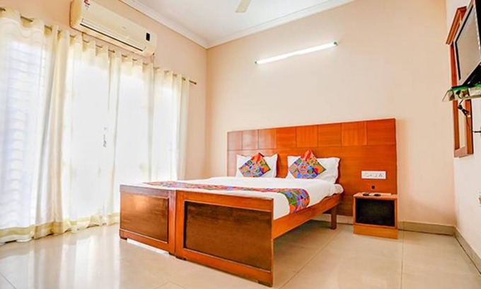 Periamet Hotel | Fabexpress Garden City