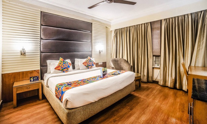 Nehru Place Hotel | Fabhotel Bmk Grand