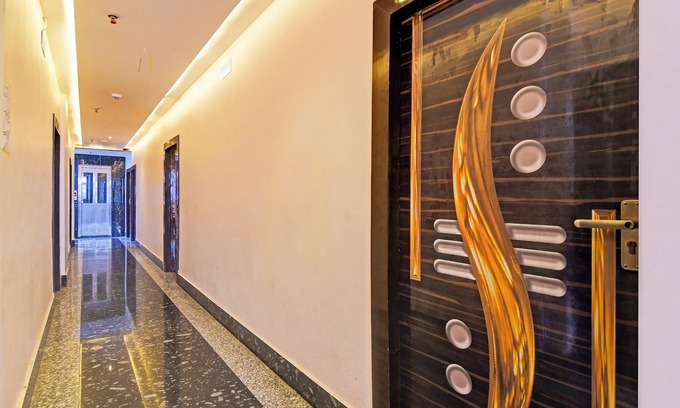 Dumdum Hotel | Fabhotel Bn Palace