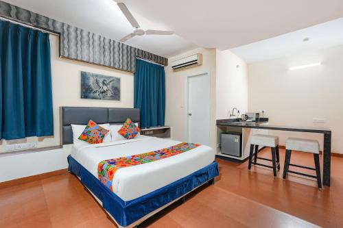 Domlur Hotel | FabHotel Cosmo Annora - Nr Domlur