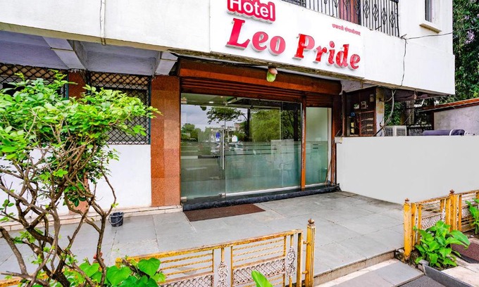 Daulatabad Hotel | FabHotel Leo Pride
