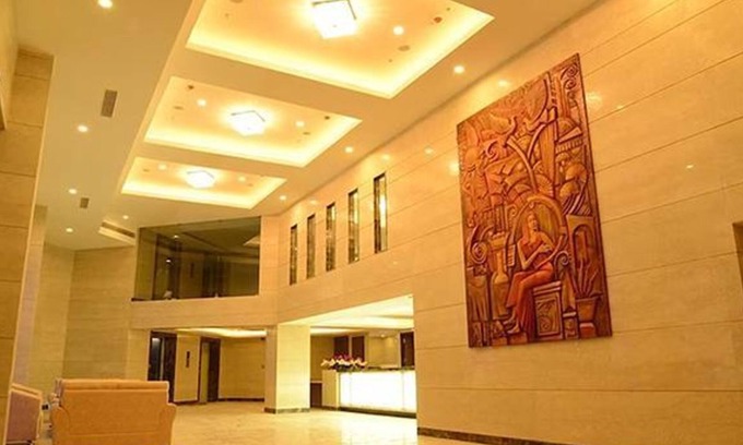 Porur Hotel | Fabhotel Prime Le Palace