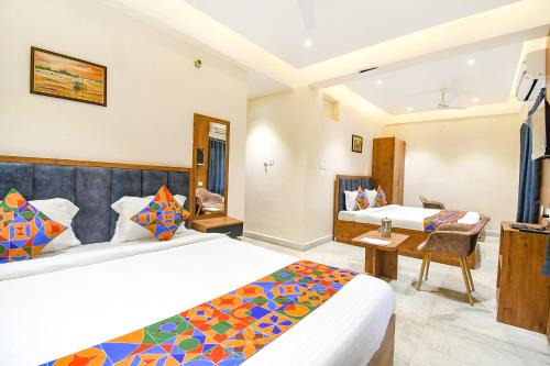 Tarapith Hotel | FabHotel Prime The Golden Plaza - Nr Tarapith Temple