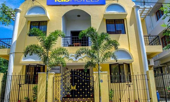 Sholinganallur Hotel | Fabhotel Roselle Stays