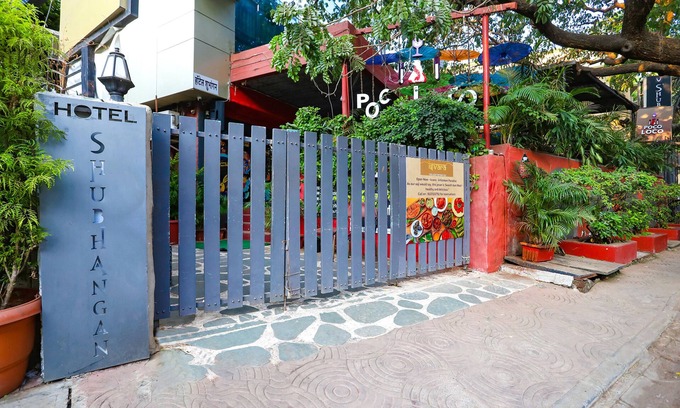 Khar Hotel | Fabhotel Shubhangan
