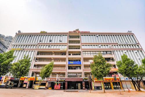 Ahmedabad Hotel | FabHotel SR Naroda - Nr Akshardham