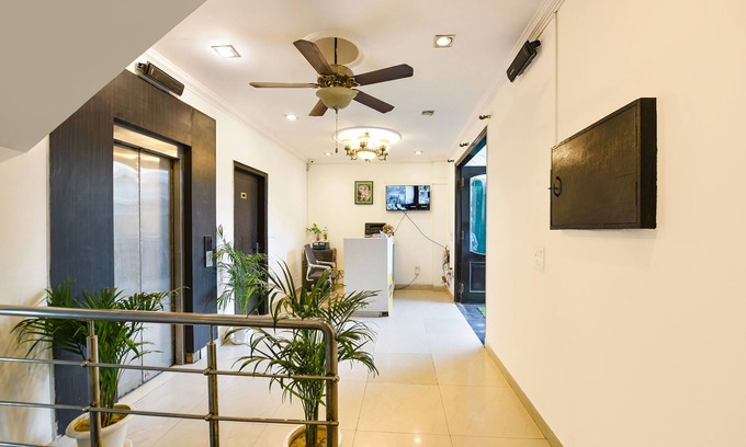 South City I Hotel | FabHotel Velvet Suites
