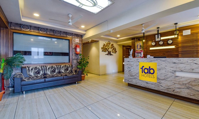 Ahmedabad Hotel | Fabhotel Vishala