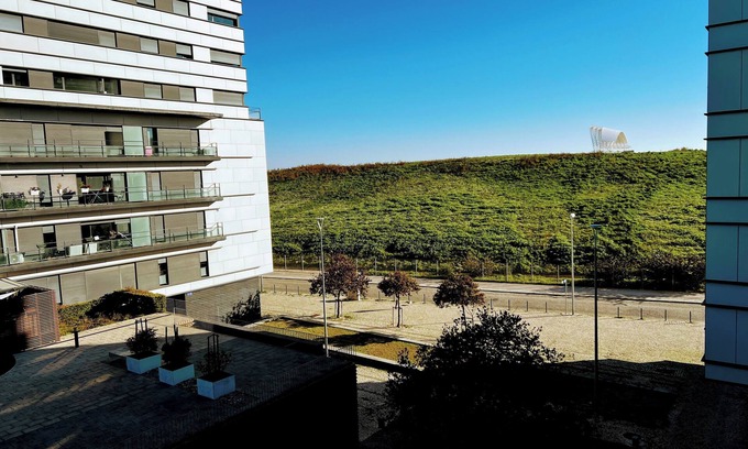 Parque das Nacoes Apartment | Fabuleux Appartement au Calme 🌿 5 min from the airport ✈️ Proche Vasco da Gama 🏙️