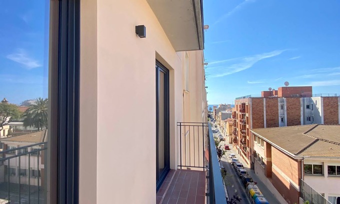 Mataro Condo | Fabuloso Tríplex en Mataró, a 10 Min. de la Playa!