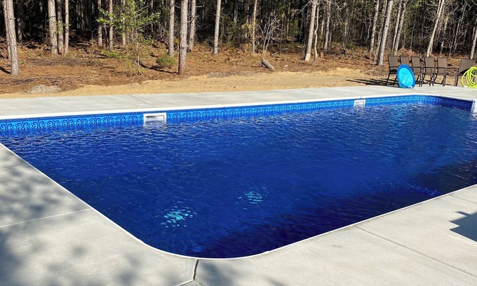 Aberdeen House | Fabulous 5 bedroom house with Saltwater Pool! Available for 2024 US Open!