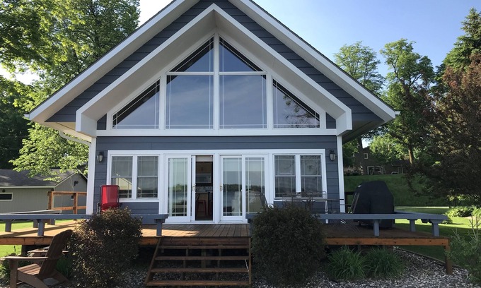 Alexandria Cabin | Fabulous Cabin On Lake Darling