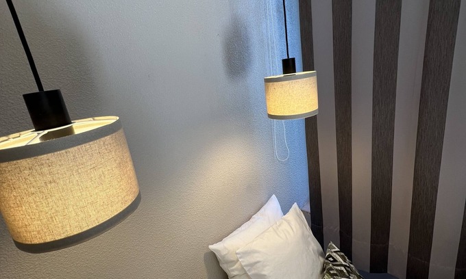 Carcassonne Apartment | Fabulous, fully-equipped, air-conditioned rental at the foot of Carcassonne.