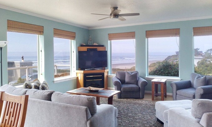 Yachats House | Fabulous Ocean Views! Miles of Sandy Beach! Dog Friendly! Shared Private Beach Access!