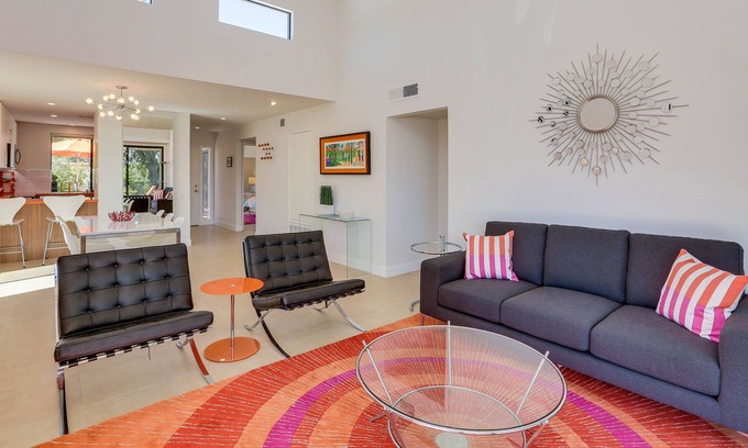 Sunrise Vista Chino Condo | Fabulous Remodel With Cool Palm Springs Vibe