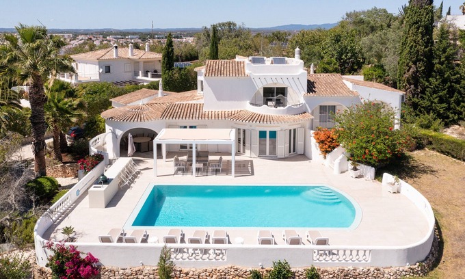 Calicas Villa | Fabulous spacious villa [57]