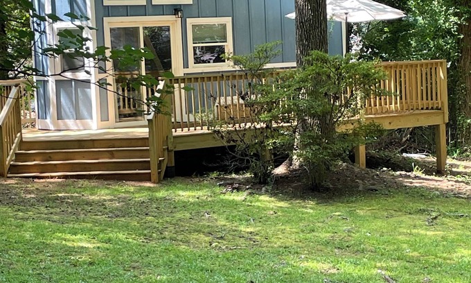 Seneca Cabin | Fabulous Tiny House with AC in charming Seneca