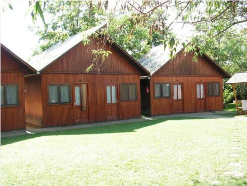 Abadszalok Resort | Faház Motel