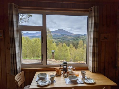 Invergarry Ski Chalet | Faichemard Farm Chalets