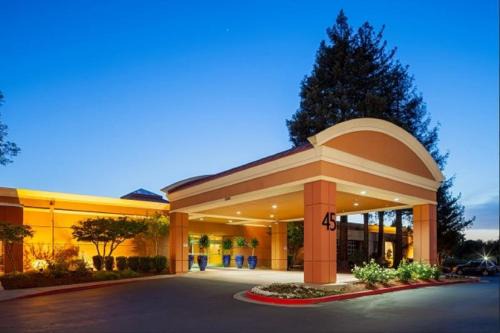 Concord Hotel | FairBridge Hotel by Concord Plaza