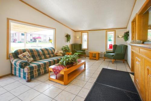 Merrillville Hotel | FairBridge Inn Express Merrillville