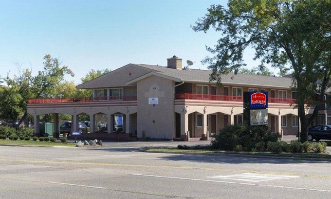 Barrington Hotel | FairBridge Inn Express, Barrington