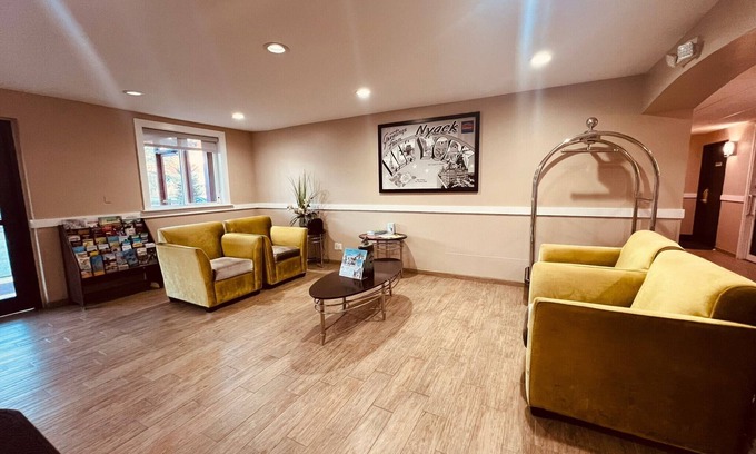 Nyack Hotel | FairBridge Inn Express Nyack